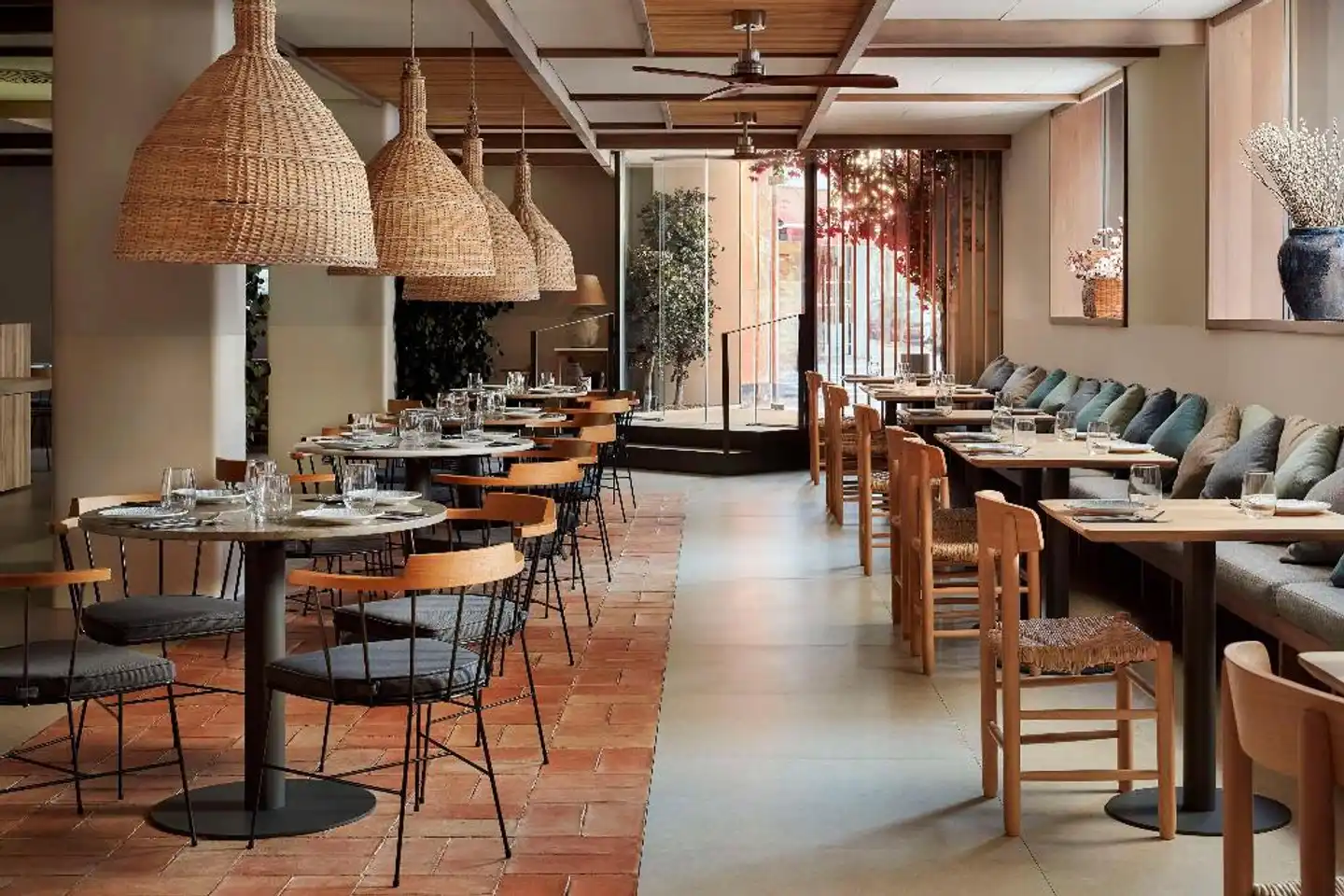 NH Madrid Zurbano Restaurant