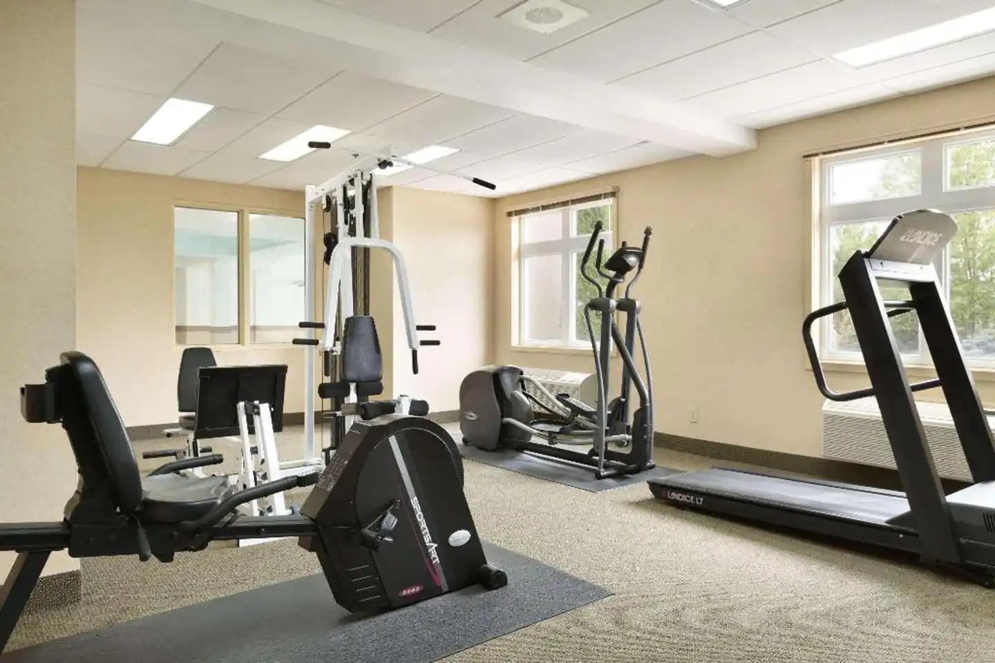 Days Inn by Wyndham Orillia Sport und Entertainment