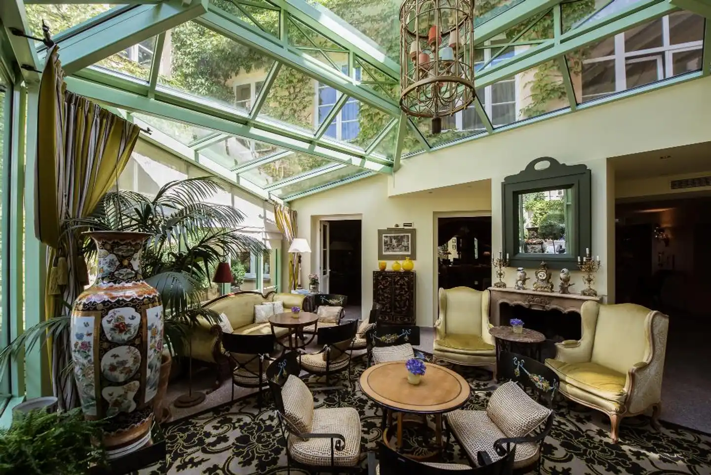 Stikliai Hotel Lobby