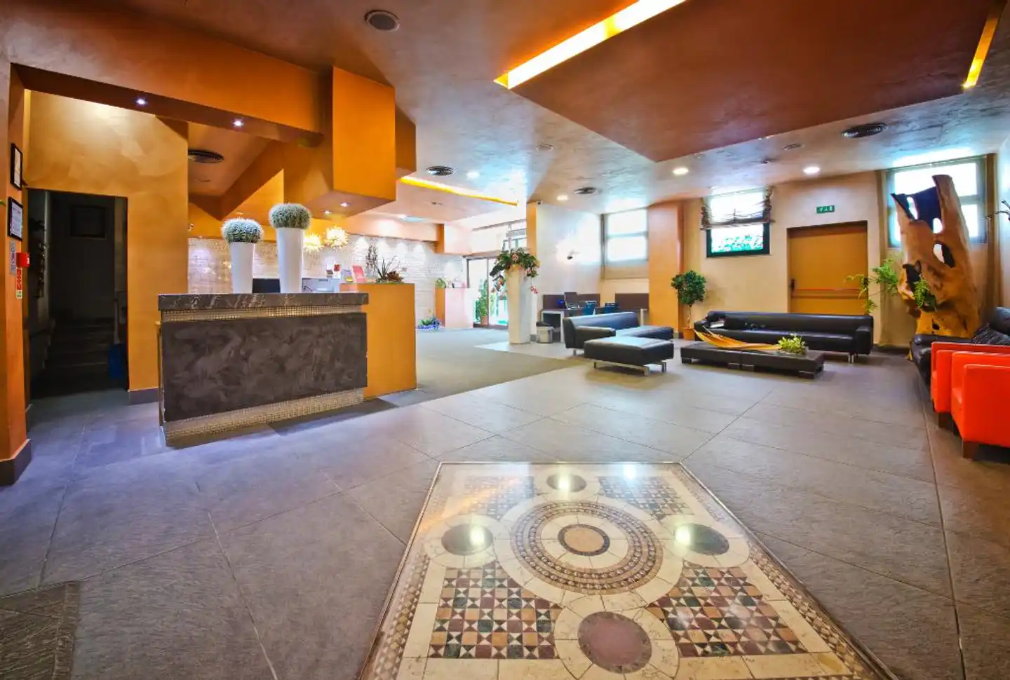 Albergo Athenaeum Lobby