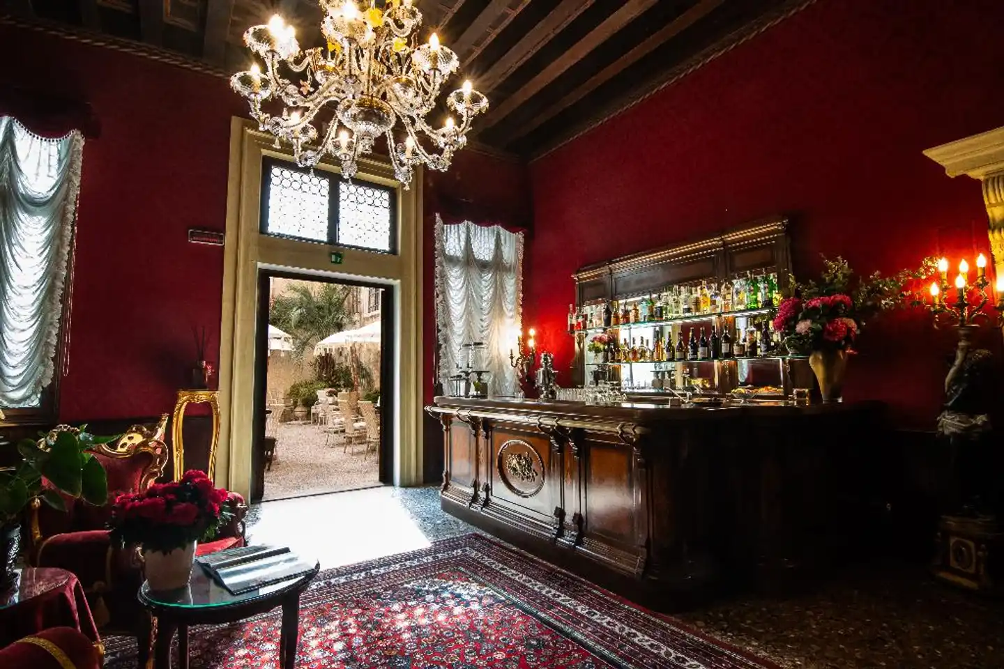 Palazzo Paruta Lobby
