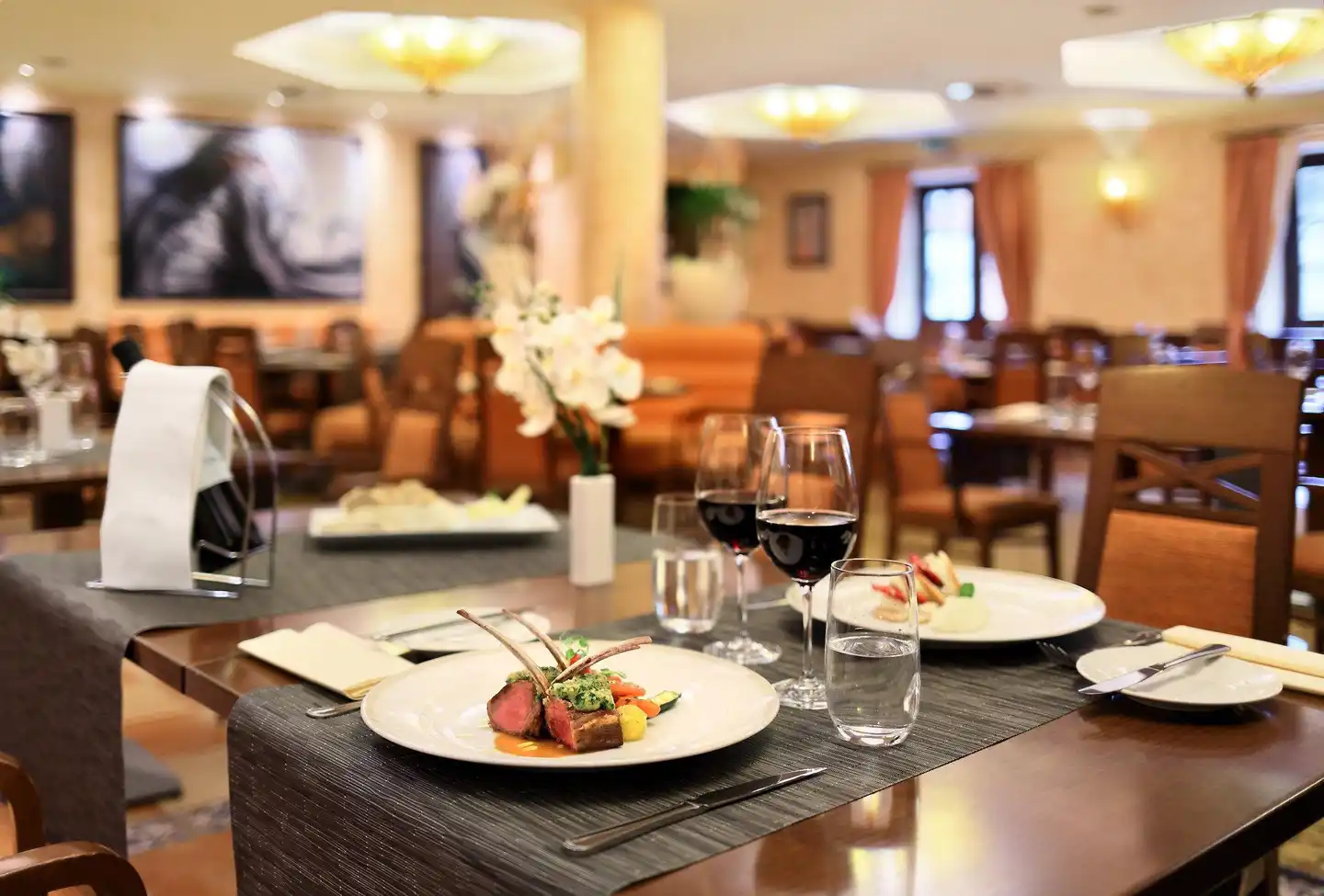 Lindner Hotel Prague Castle Restaurant