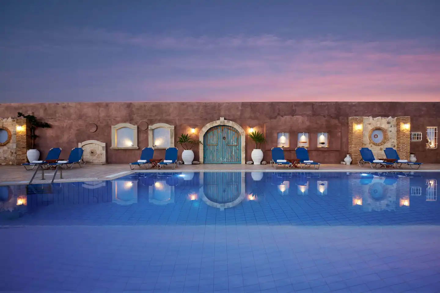 Golden Bay Hotel, Studios & Apartments Pool