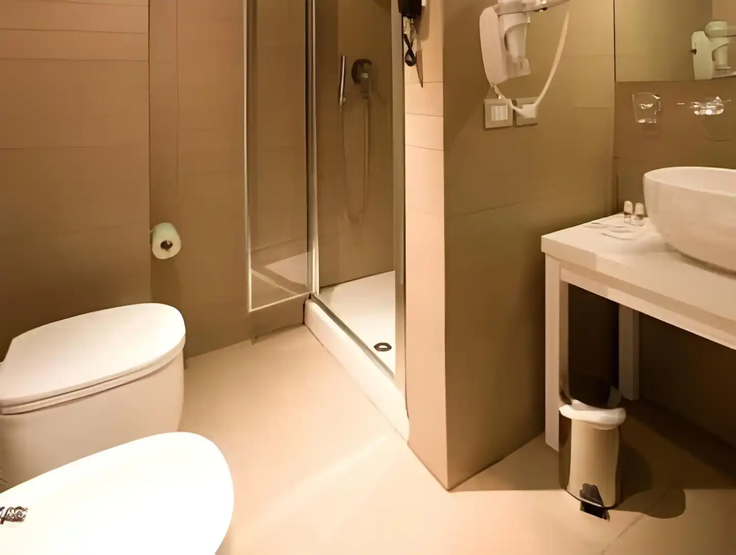 Capo Peloro Resort Badezimmer