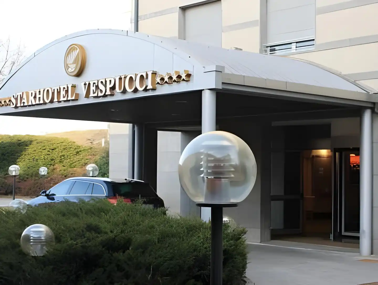 Starhotels Vespucci Aussenansicht