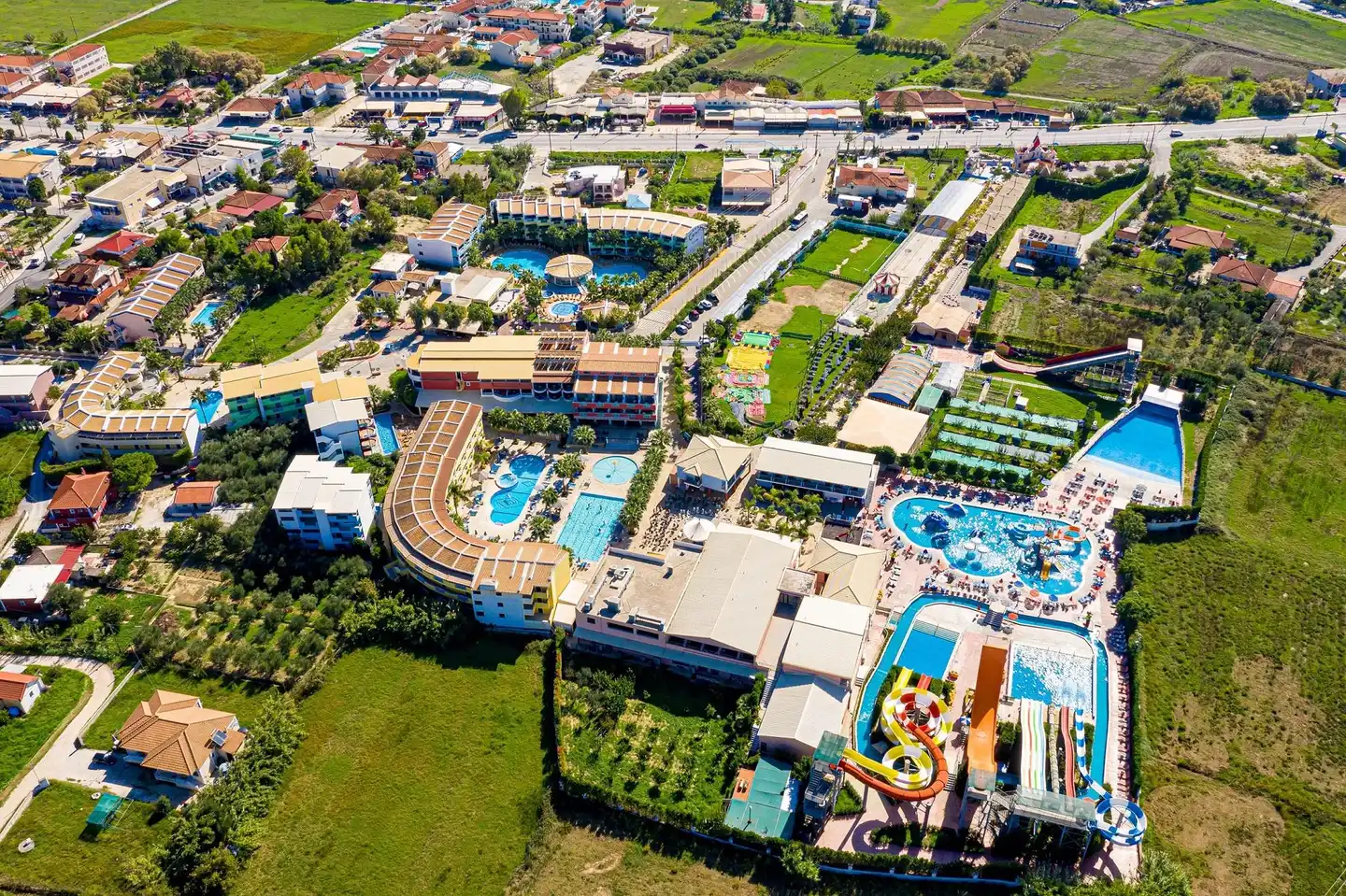 Caretta Beach Hotel & Village Aussenansicht