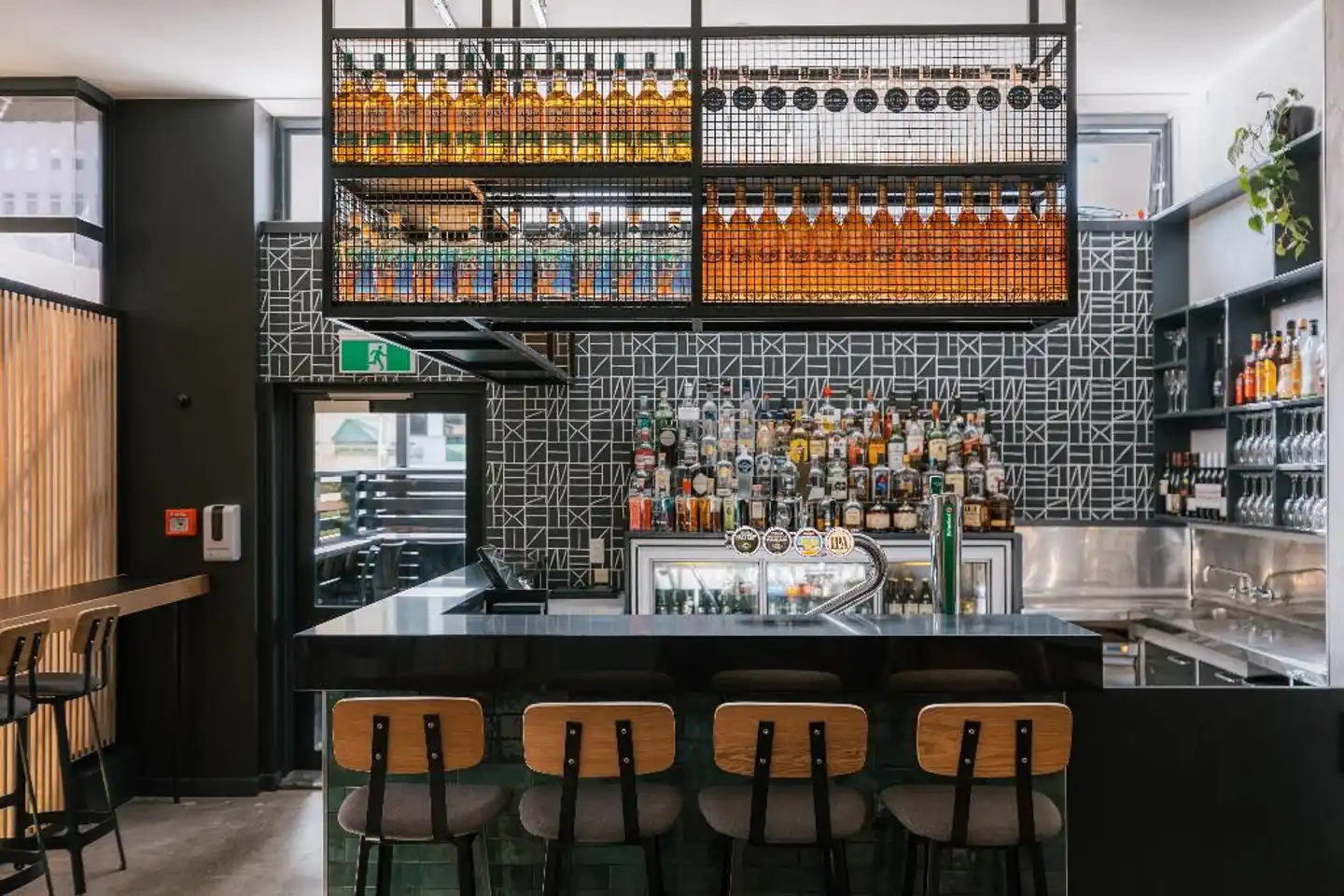Atura Wellington Bar