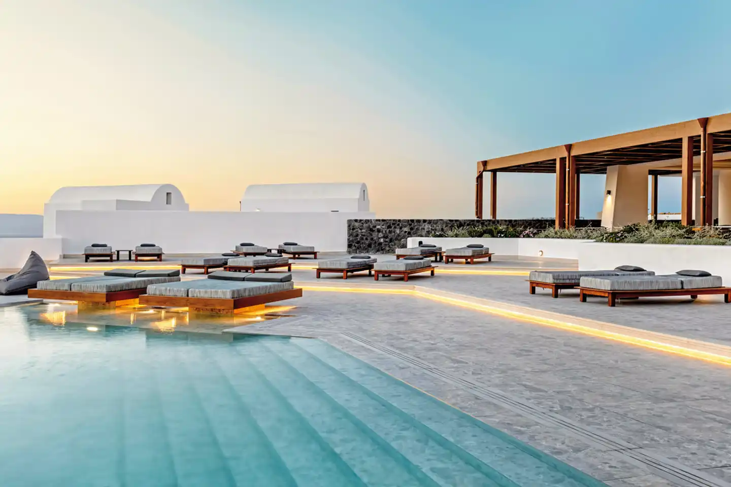Santo Pure Oia Suites & Villas Pool