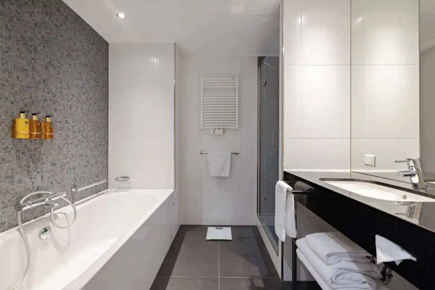 Crowne Plaza Amsterdam South Badezimmer