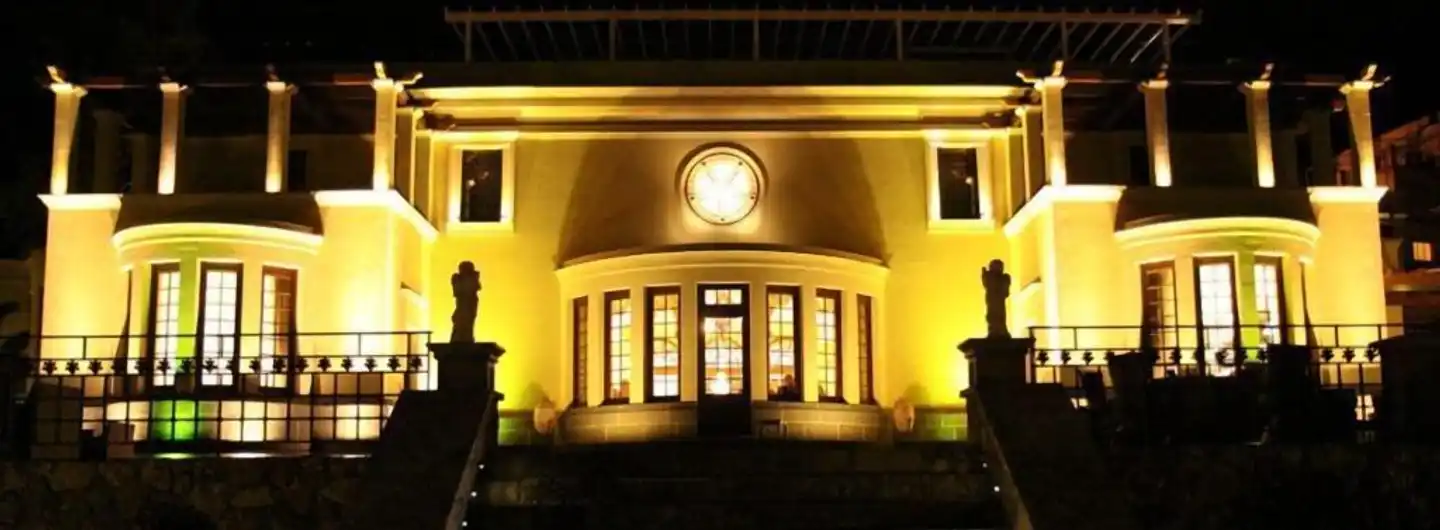 The Ashbee Hotel Aussenansicht