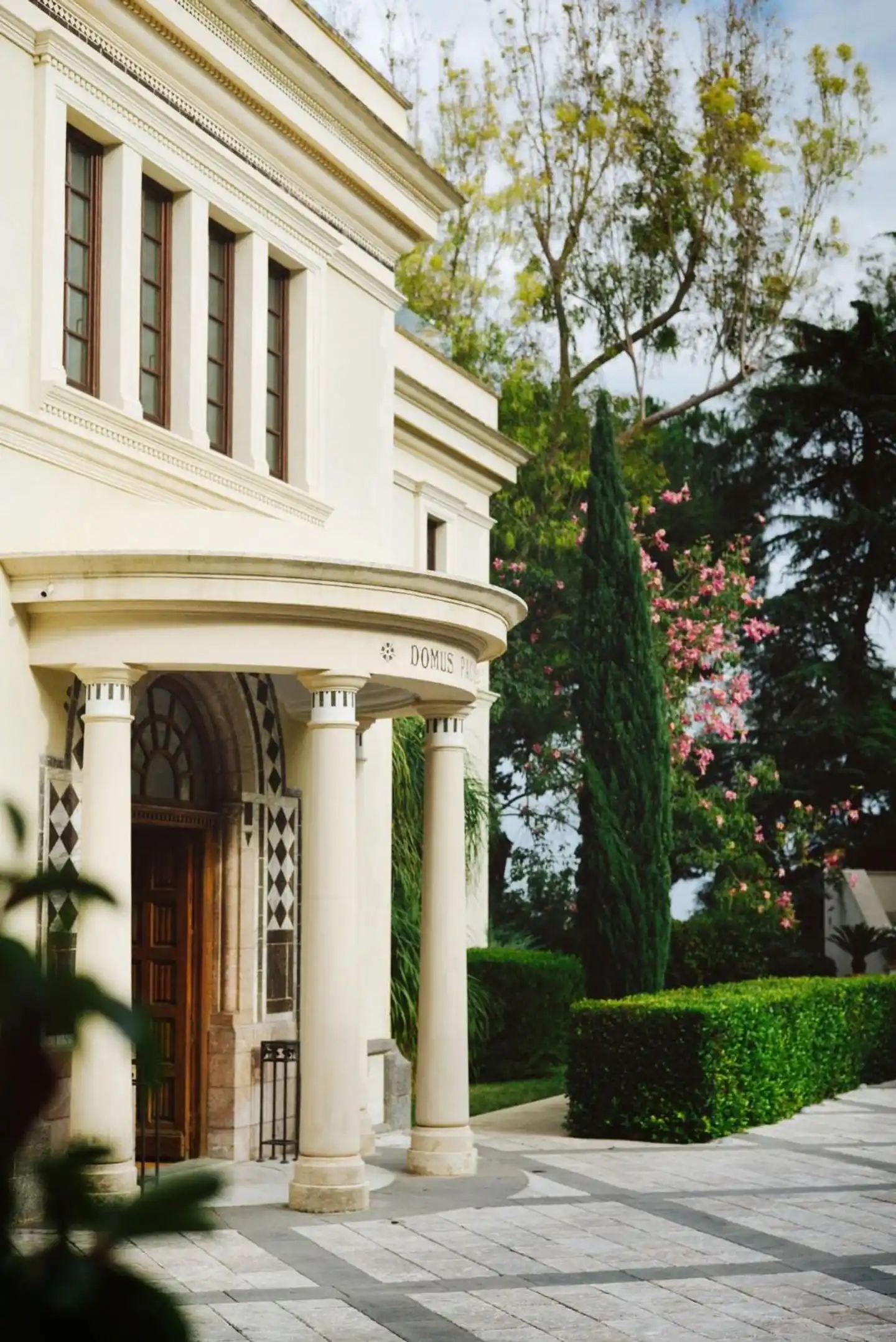 The Ashbee Hotel Aussenansicht
