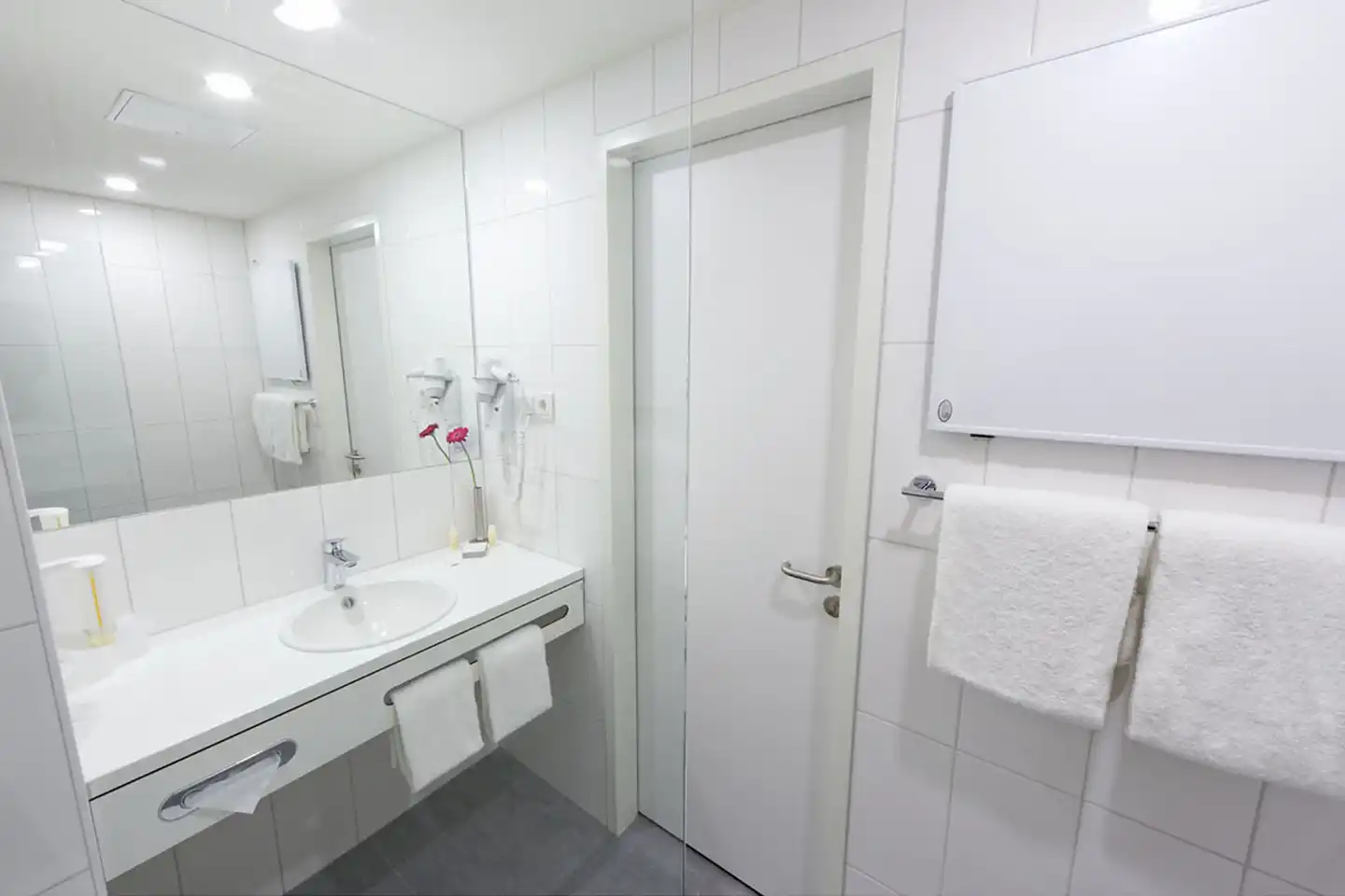 Four Points Flex by Sheraton Essen Badezimmer