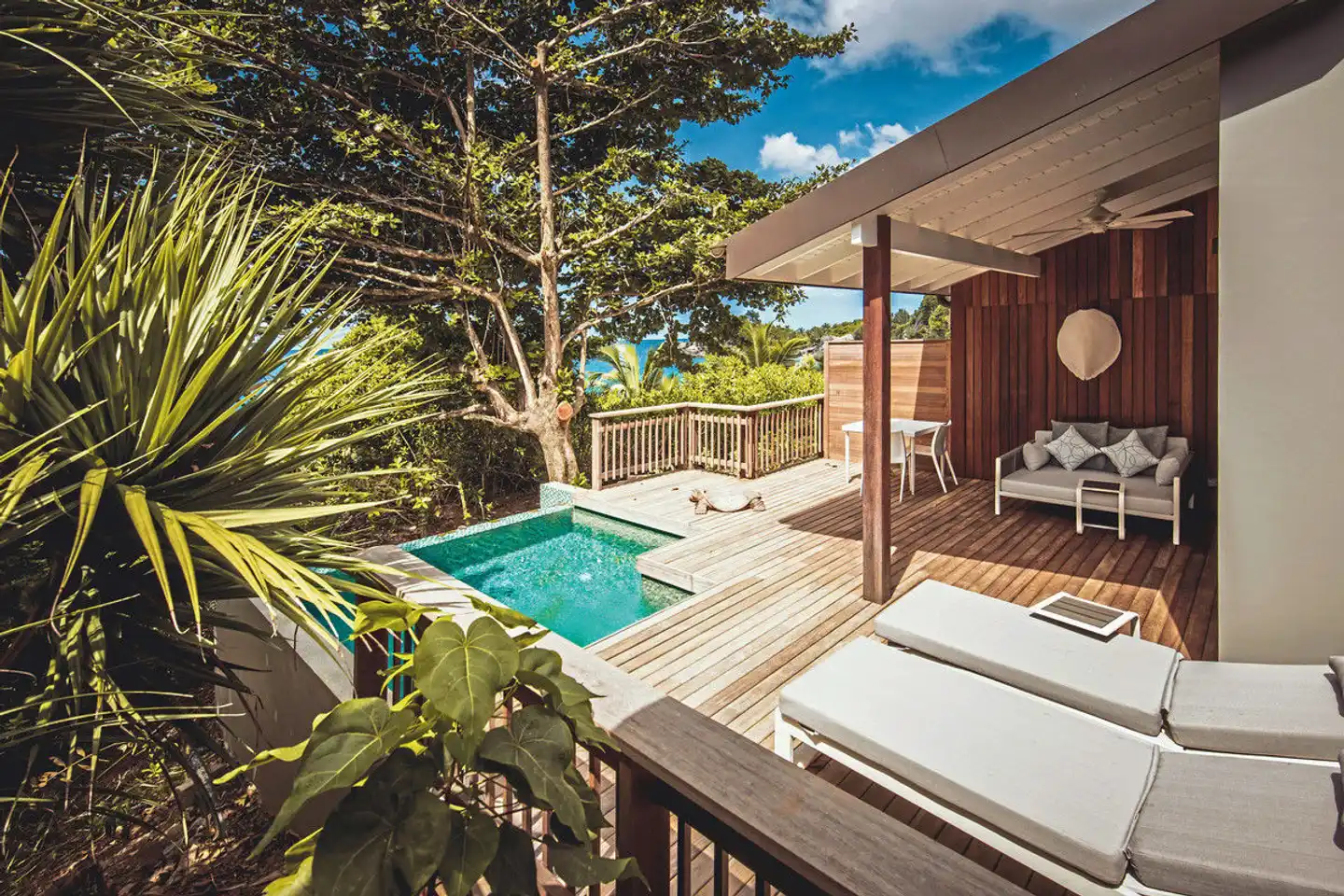 Carana Beach Hotel Pool