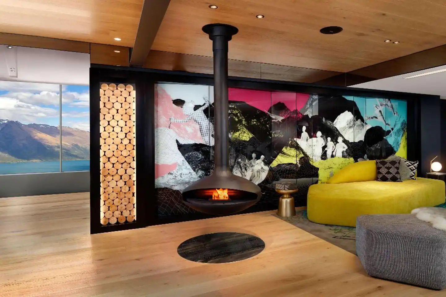 QT Queenstown Lobby