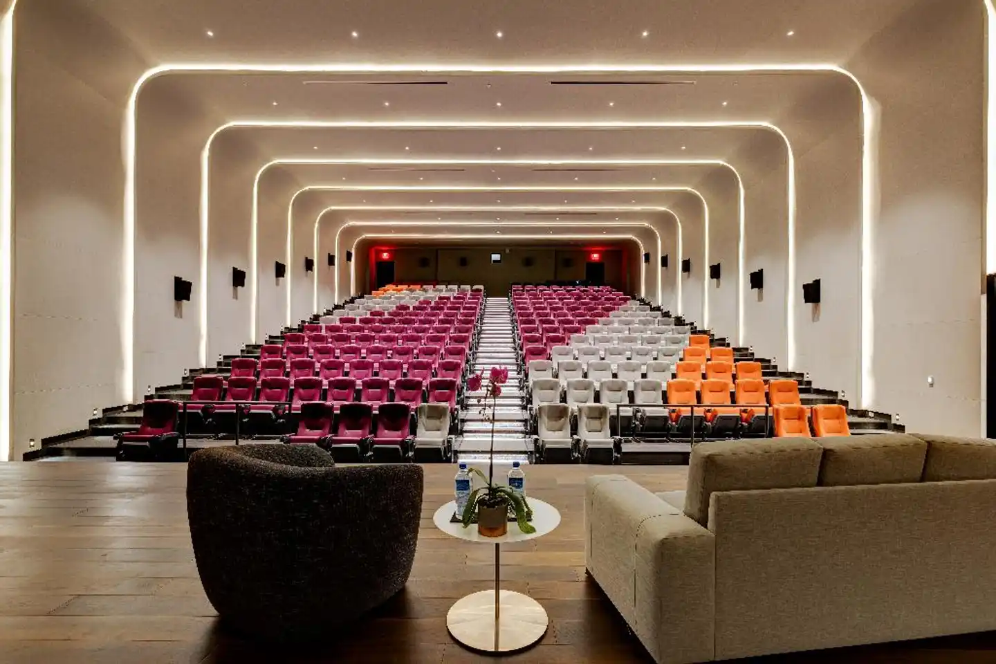 Hotel X Toronto by Library Hotel Collection Konferenz