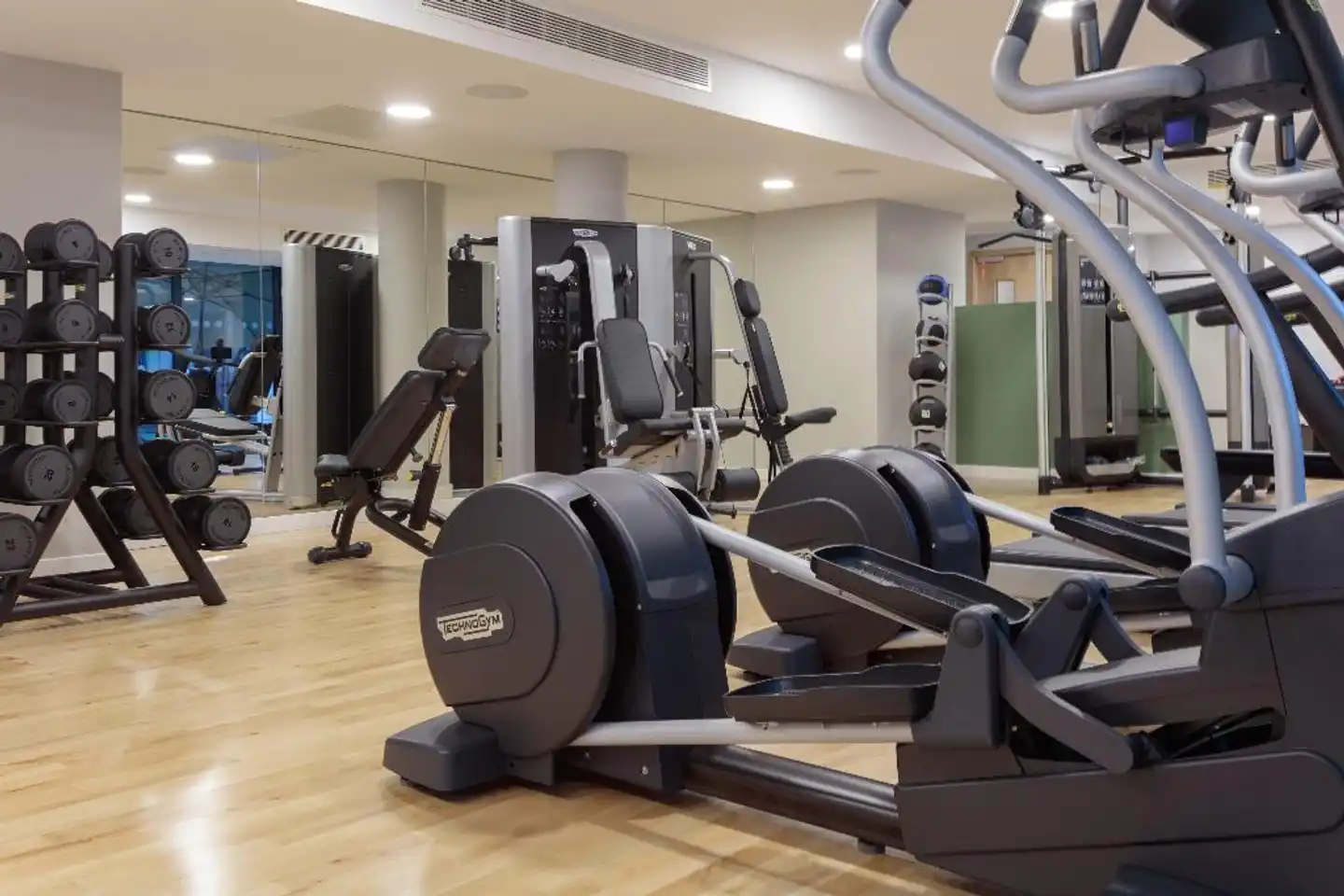 Holiday Inn London - Heathrow Bath Road Sport und Entertainment