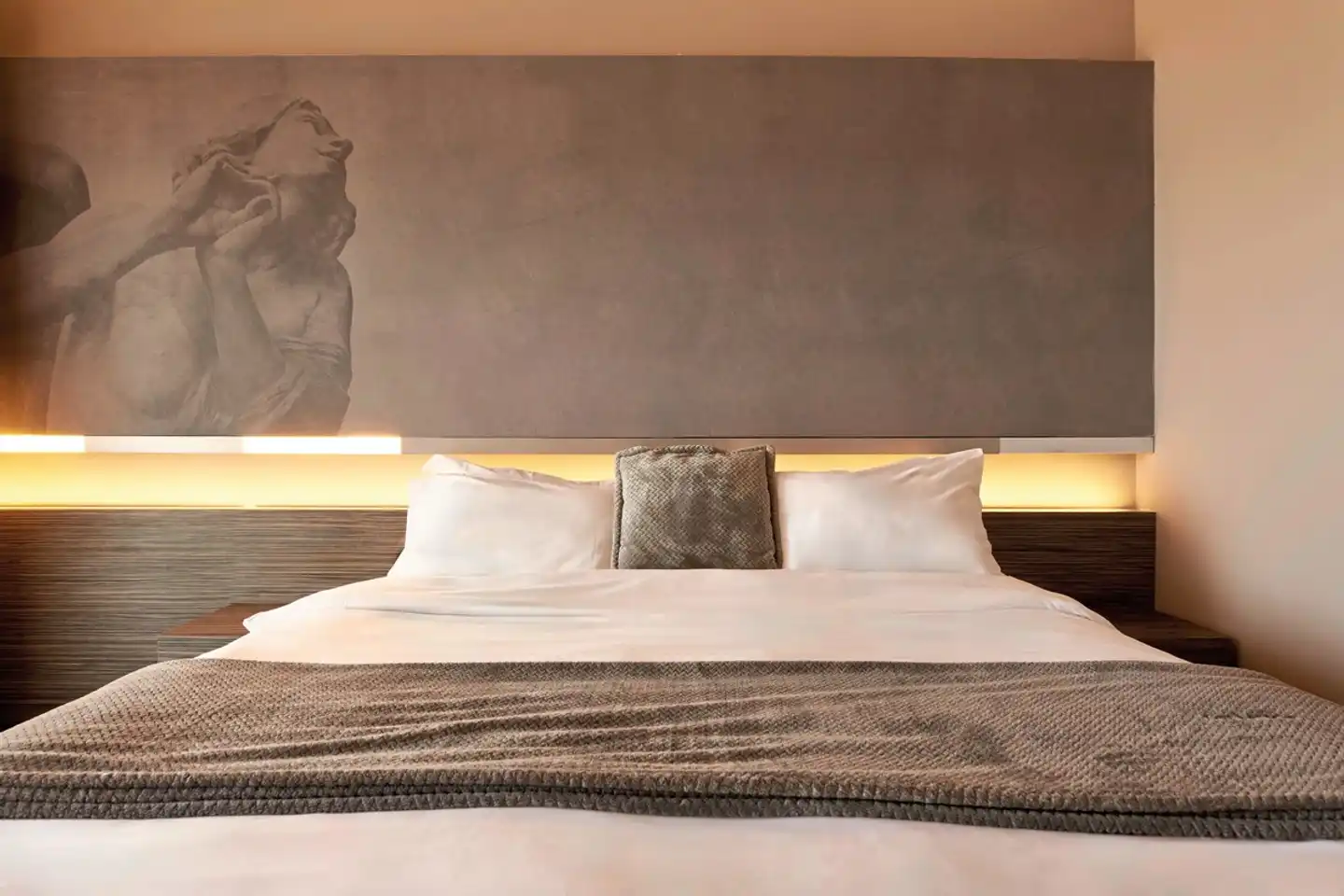 NEMA Design Hotel & Spa Wohnbeispiel