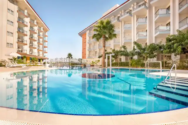 Ramada Hotel & Suites by Wyndham Kusadasi Pool