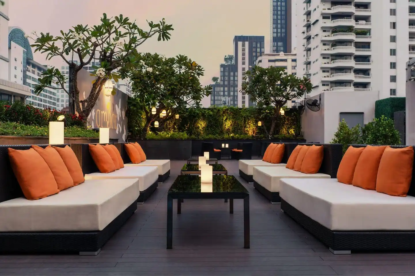 Four Points by Sheraton Bangkok, Sukhumvit 15 Terrasse