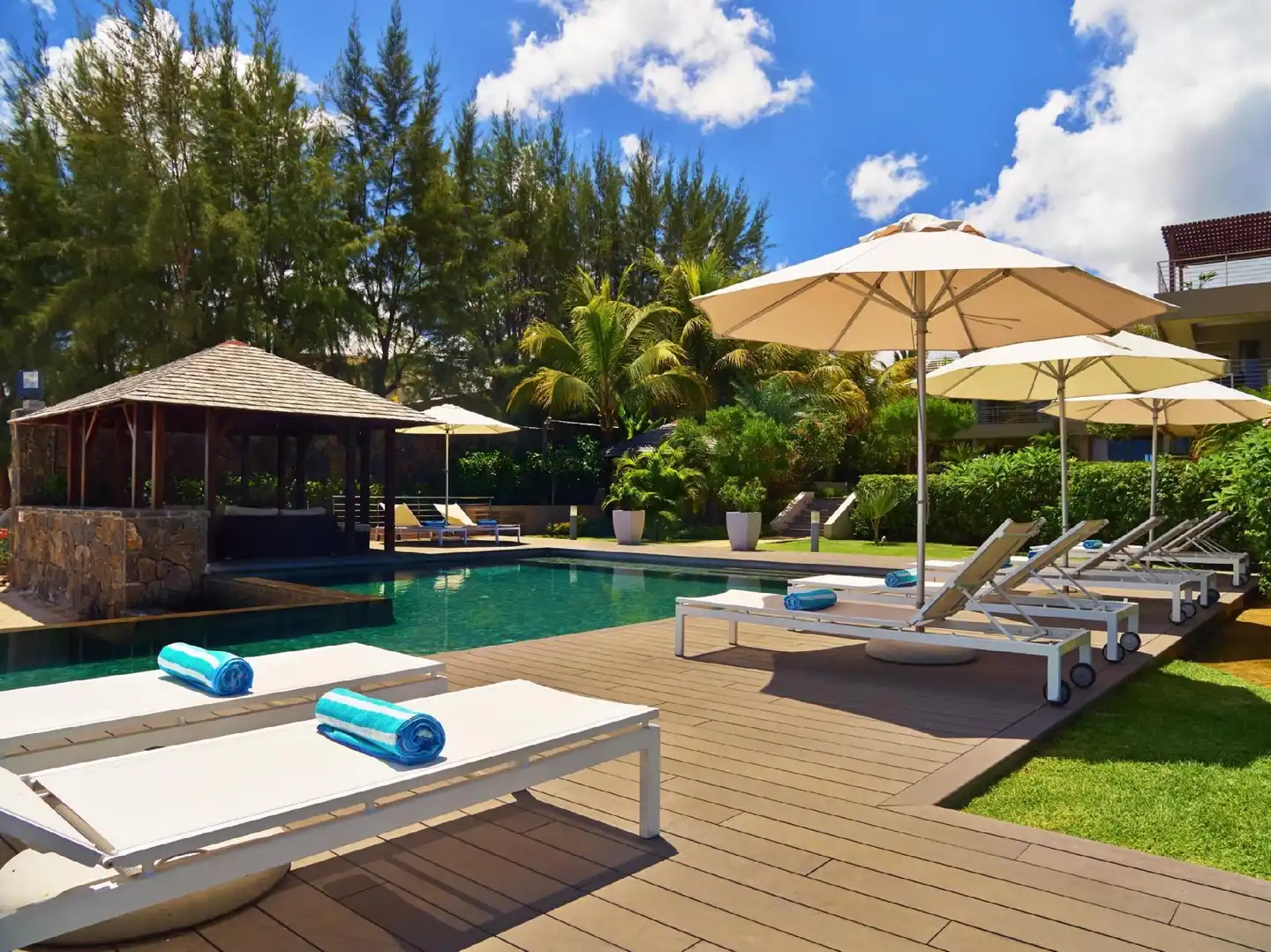 Bon Azur Beachfront Suites & Penthouses by LOV Pool