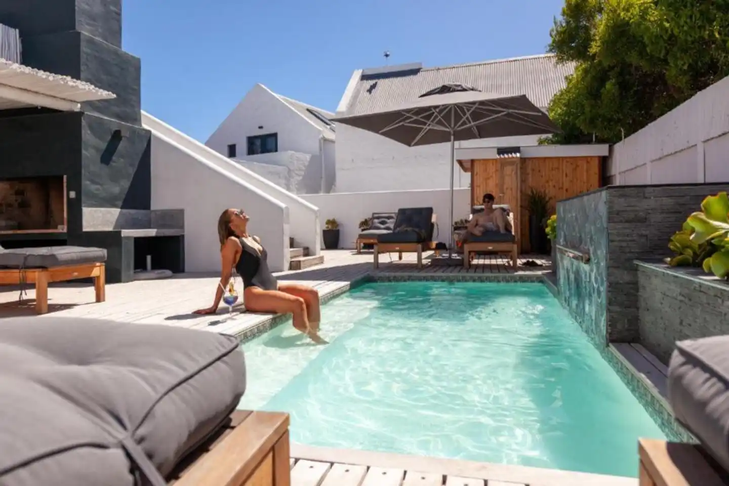 Abalone Hotel & Villa's Pool