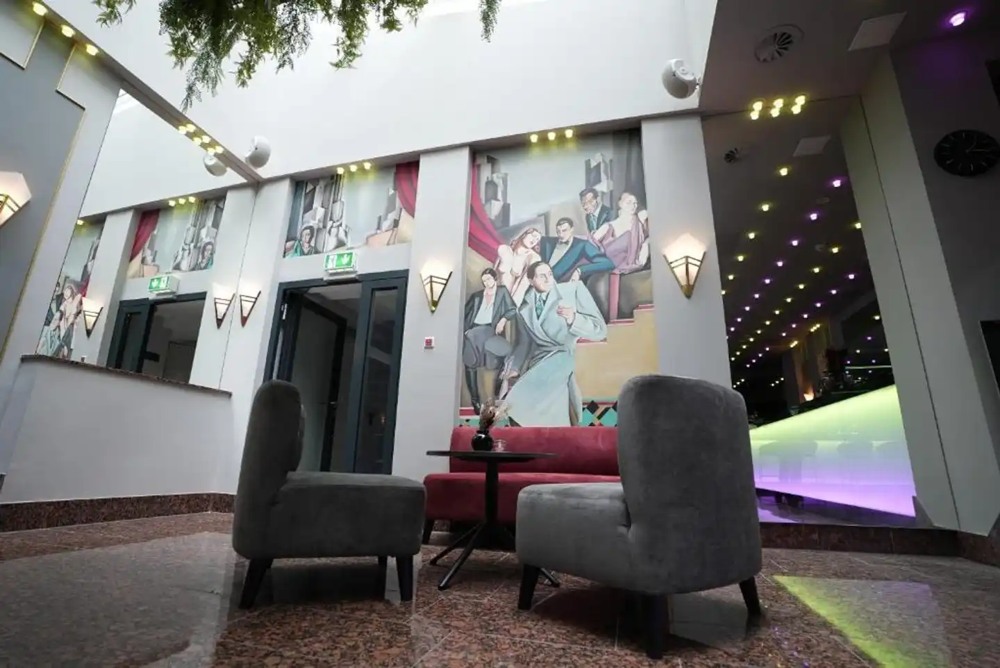 United Frankfurt City Center Lobby
