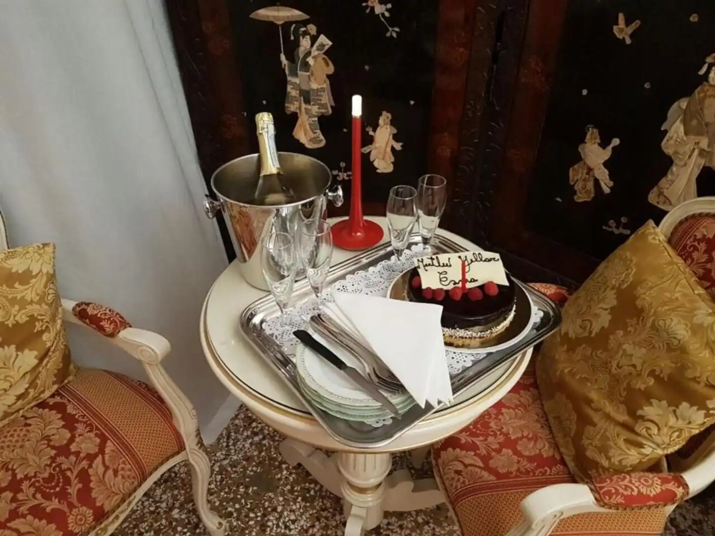 Friendly Venice Restaurant
