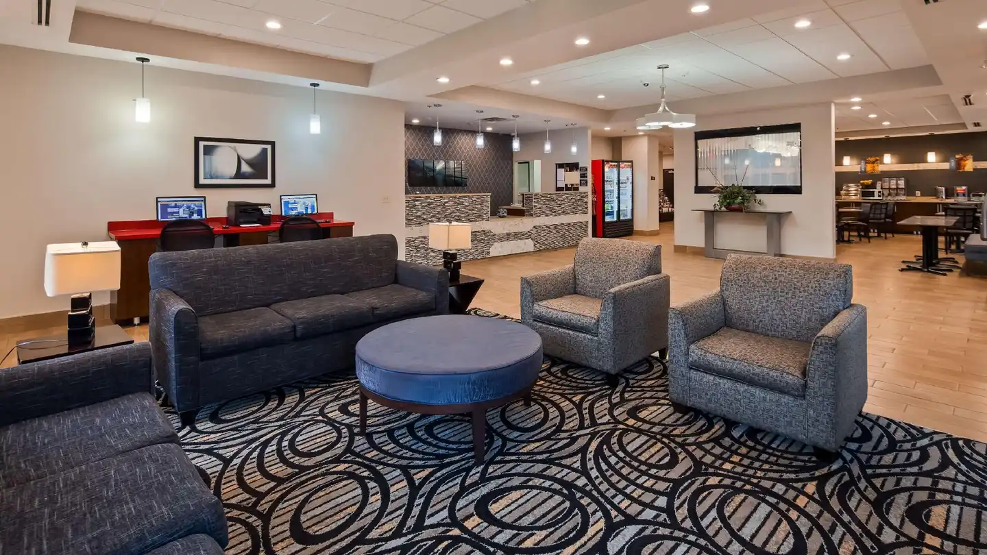 Best Western Plus Sunrise Inn Lobby