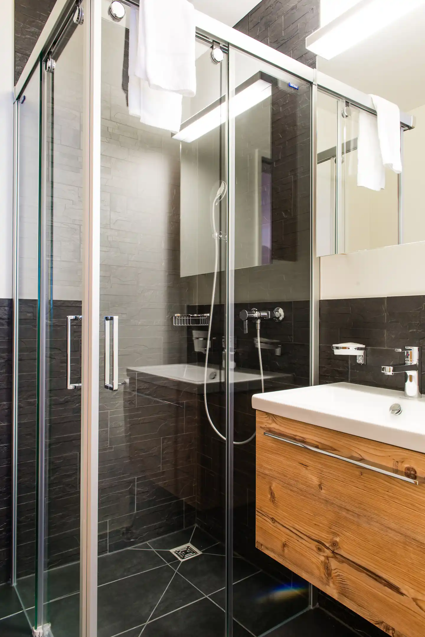 TITLIS Resort Badezimmer