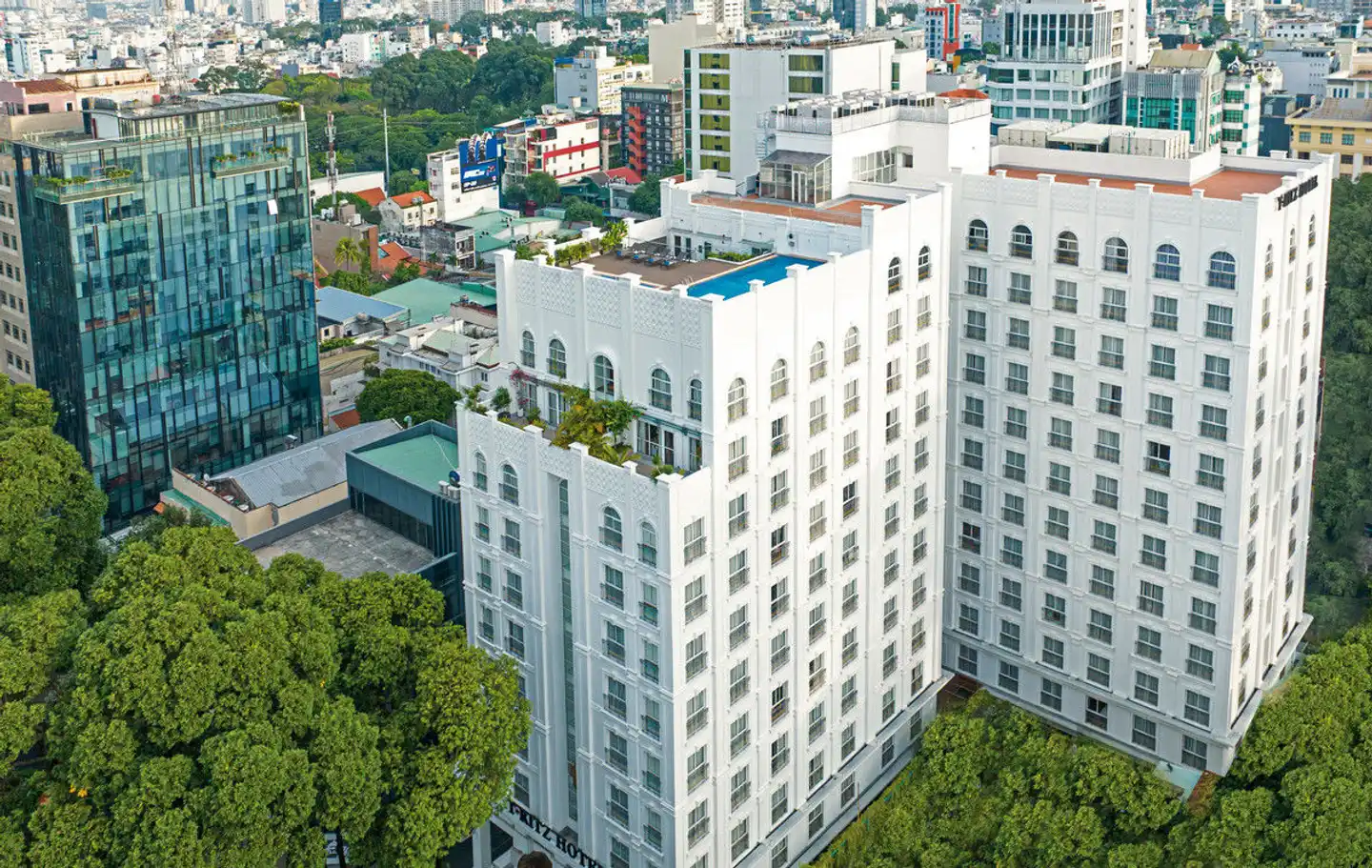T-Ritz Saigon Hotel & Apartment Aussenansicht