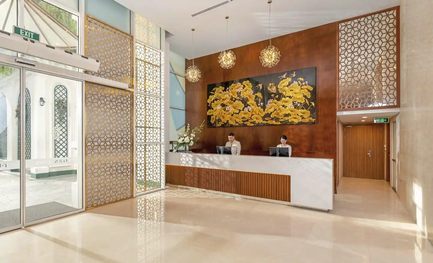 T-Ritz Saigon Hotel & Apartment Lobby