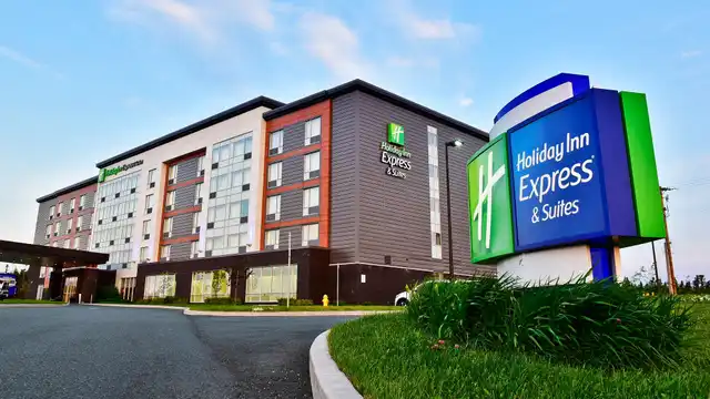 Holiday Inn Express & Suites St John's Airport Aussenansicht