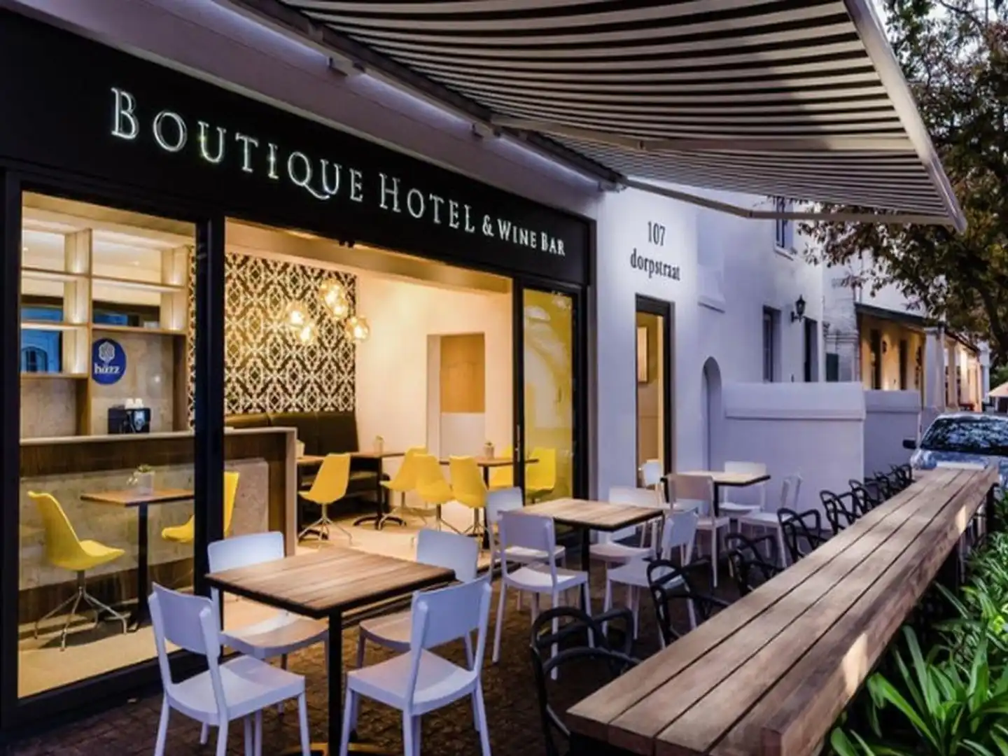 107 Dorpstraat Boutique Hotel Bar