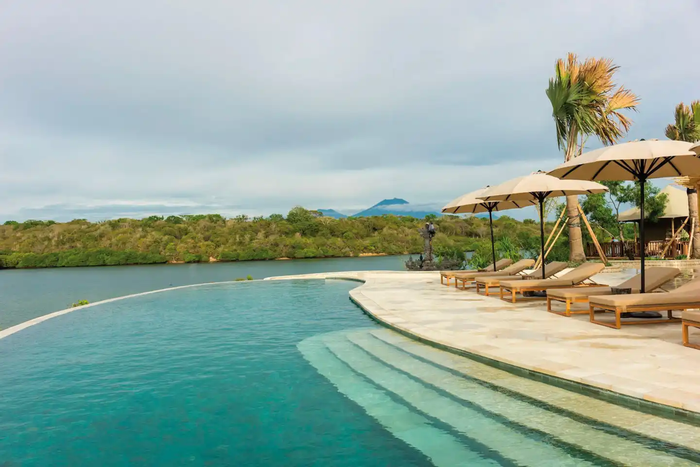 Menjangan Dynasty Resort Pool