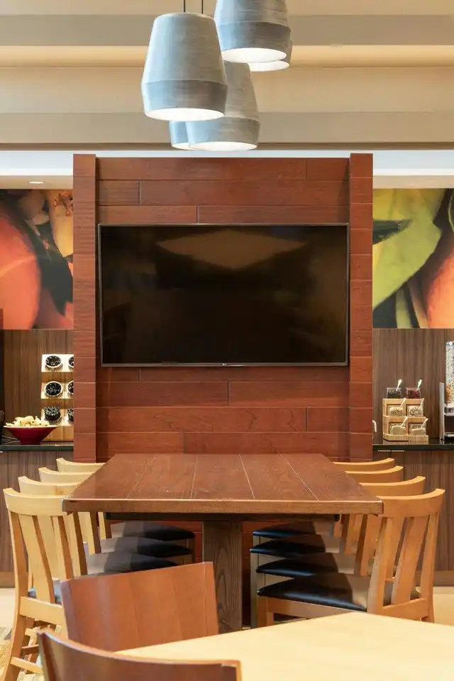 Fairfield Inn & Suites by Marriott New York Queens/Fresh Meadows Lobby