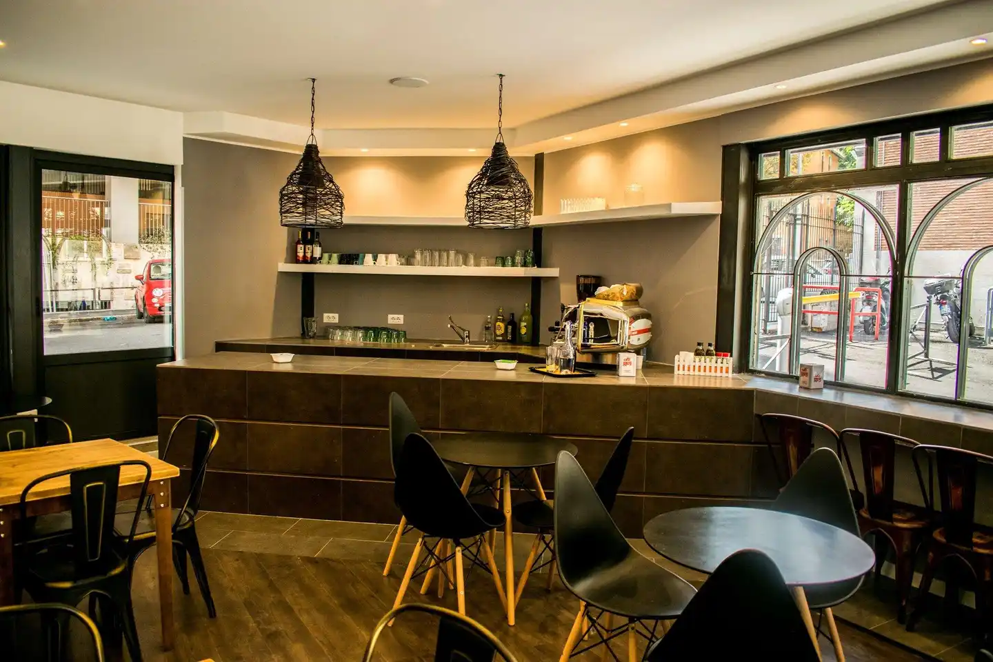 Hostel TrustEver Bar