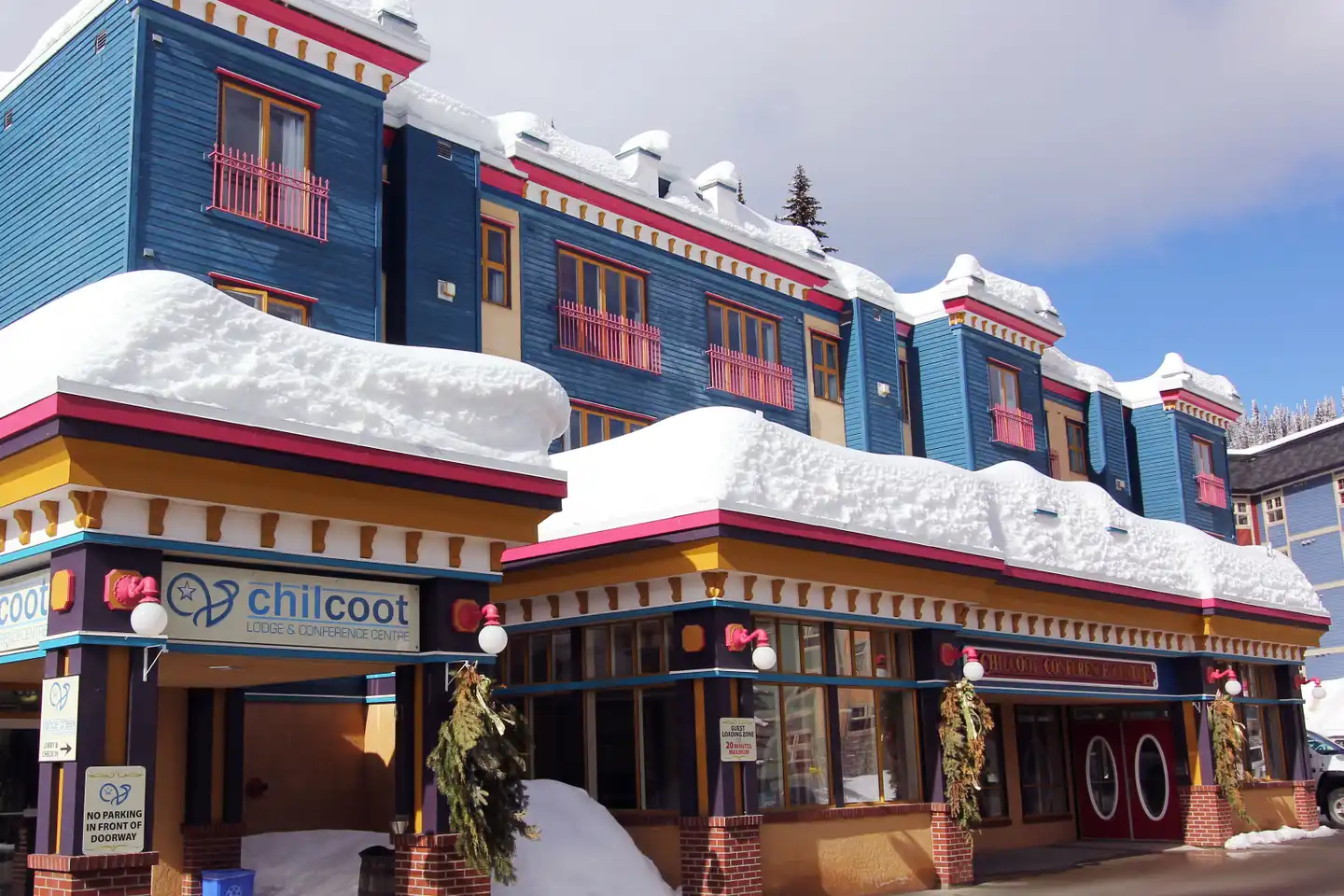 Chilcoot Lodge Aussenansicht
