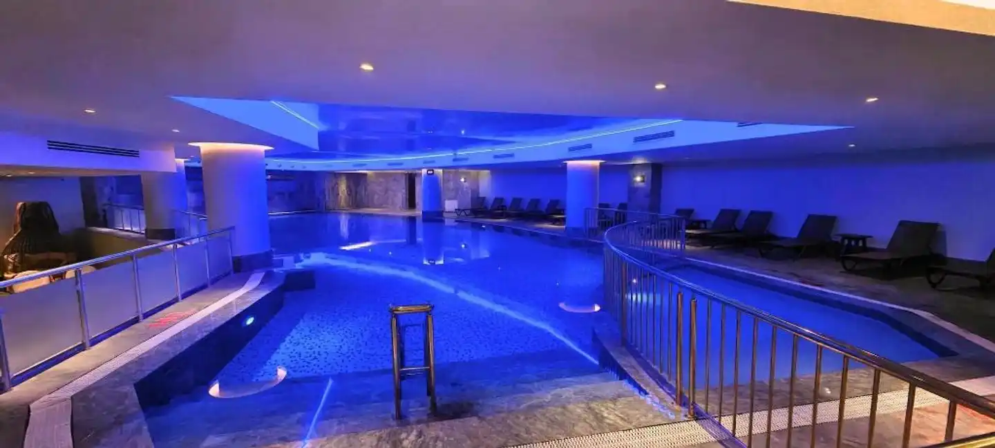 Seven For Life Thermal Hotel Hallenbad