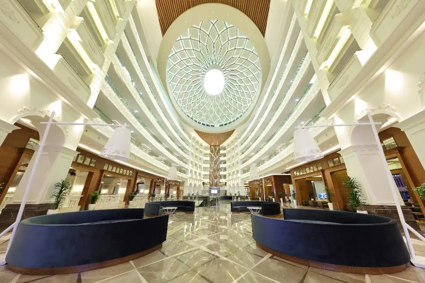 Sueno Hotels Deluxe Belek Lobby