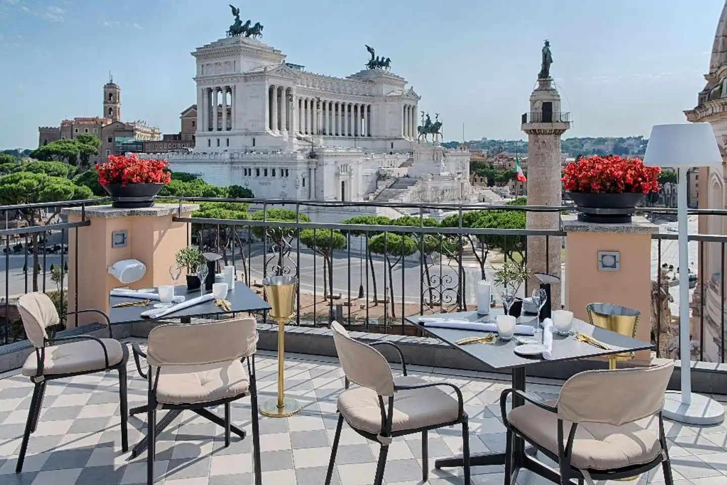 NH Collection Roma Fori Imperiali Terrasse