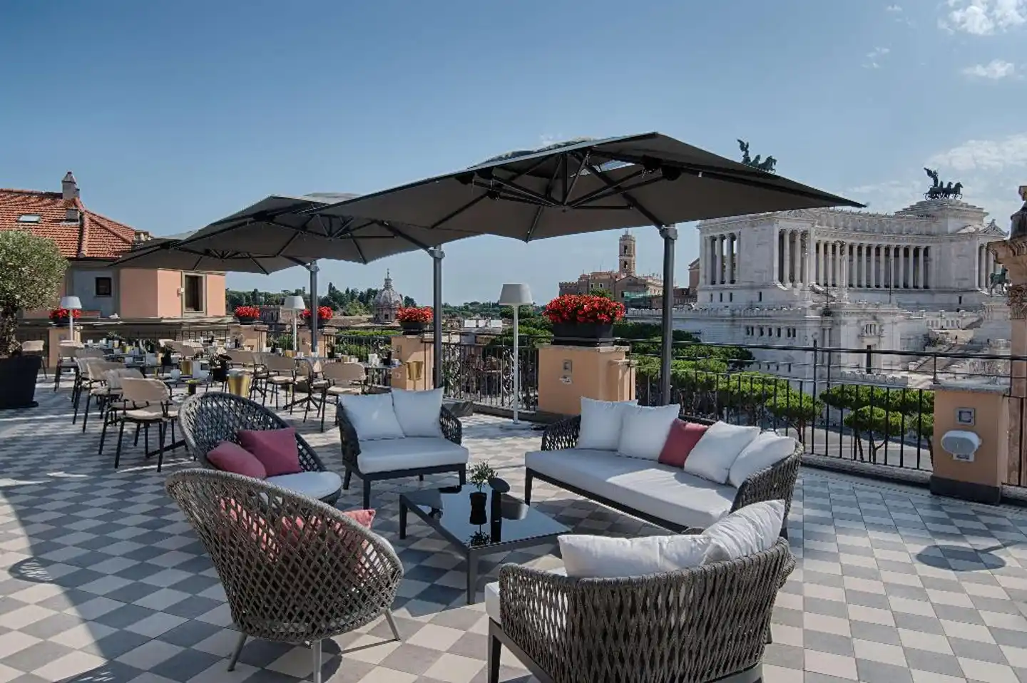 NH Collection Roma Fori Imperiali Terrasse