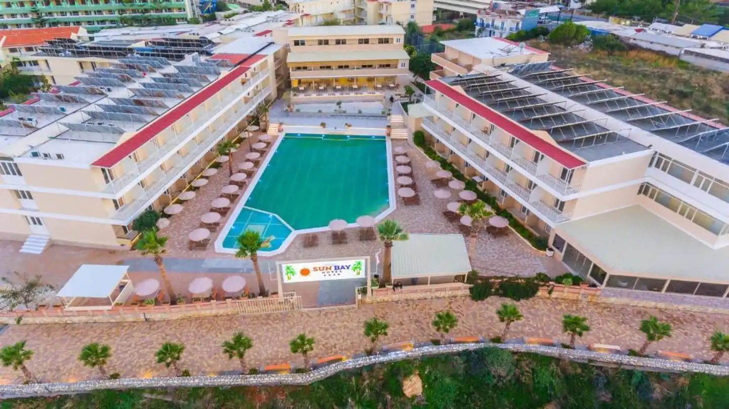 SunBay Hotel Aussenansicht