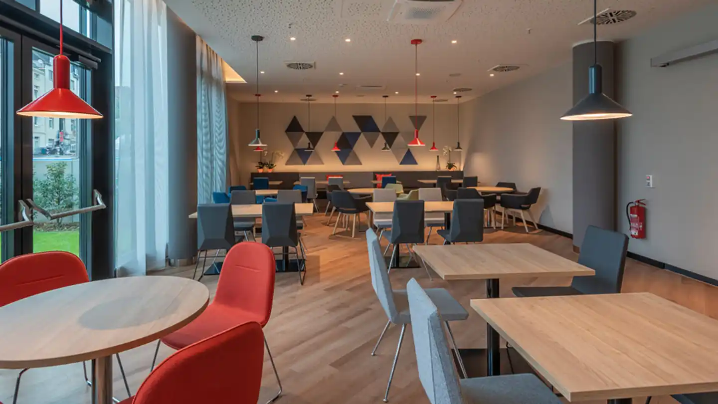 Holiday Inn Express Dusseldorf - Hauptbahnhof, an IHG hotel Restaurant