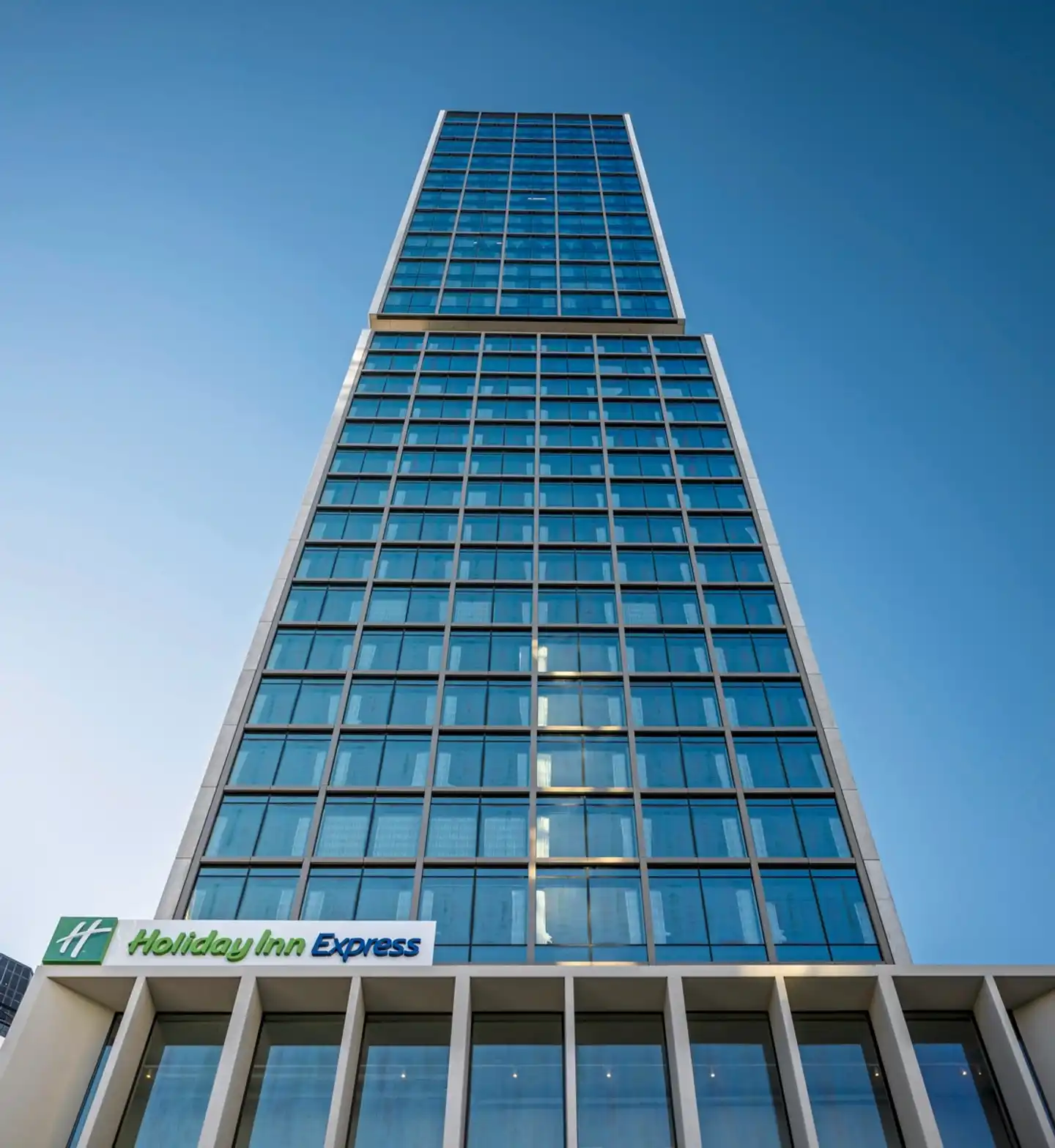 Holiday Inn Express Auckland City Centre Aussenansicht