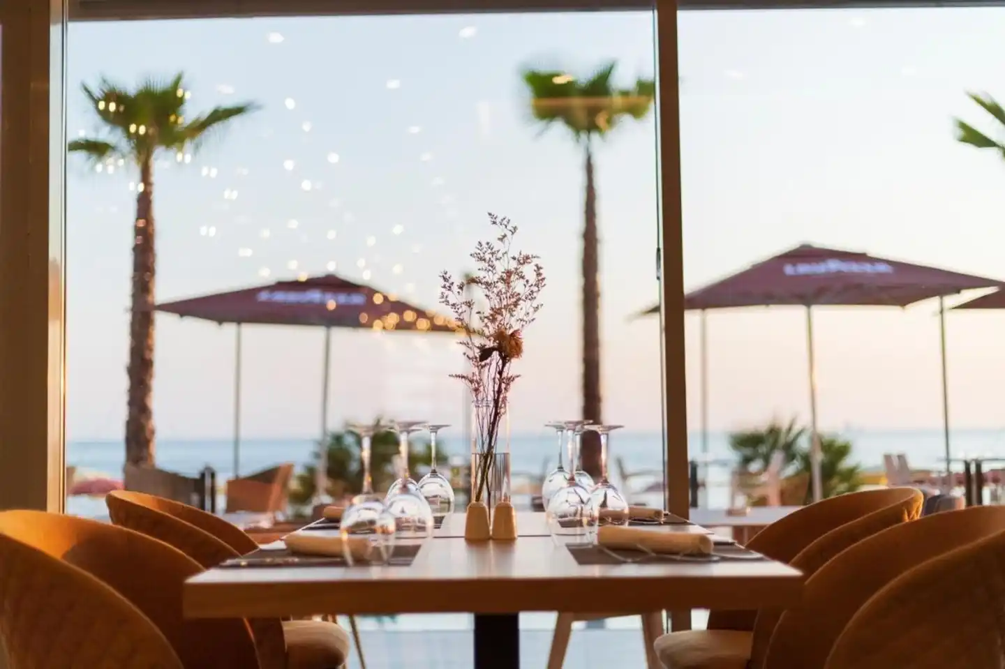 AMR Hotel - Durres Restaurant