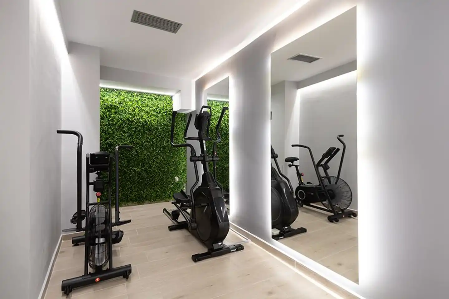 LUX&EASY Athens Downtown Residences Sport und Entertainment