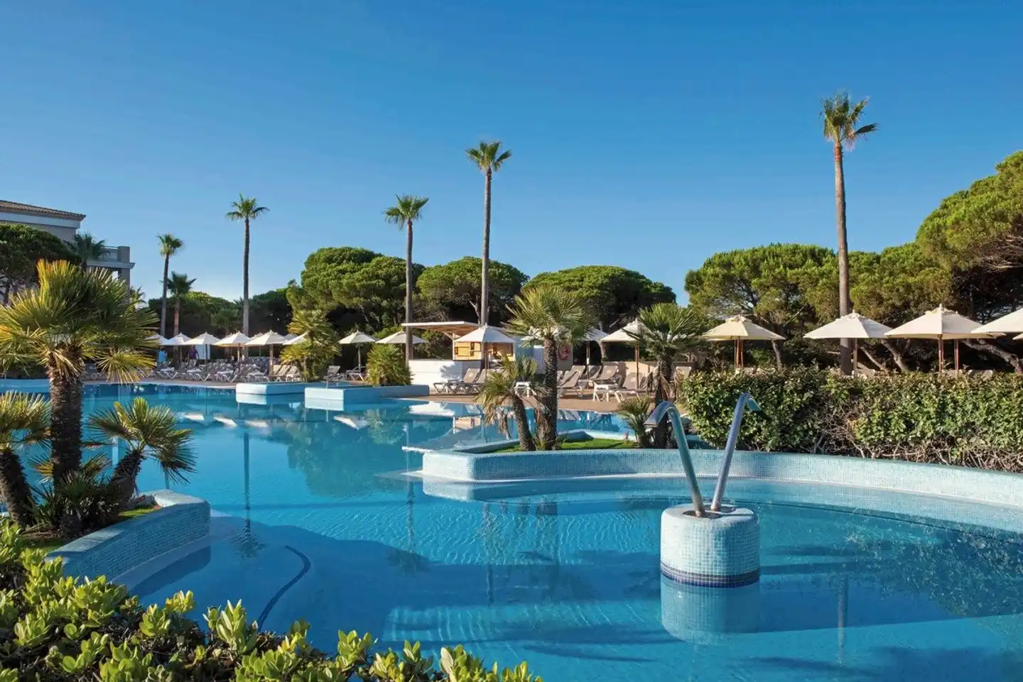 Valentín Sancti Petri Spa Pool