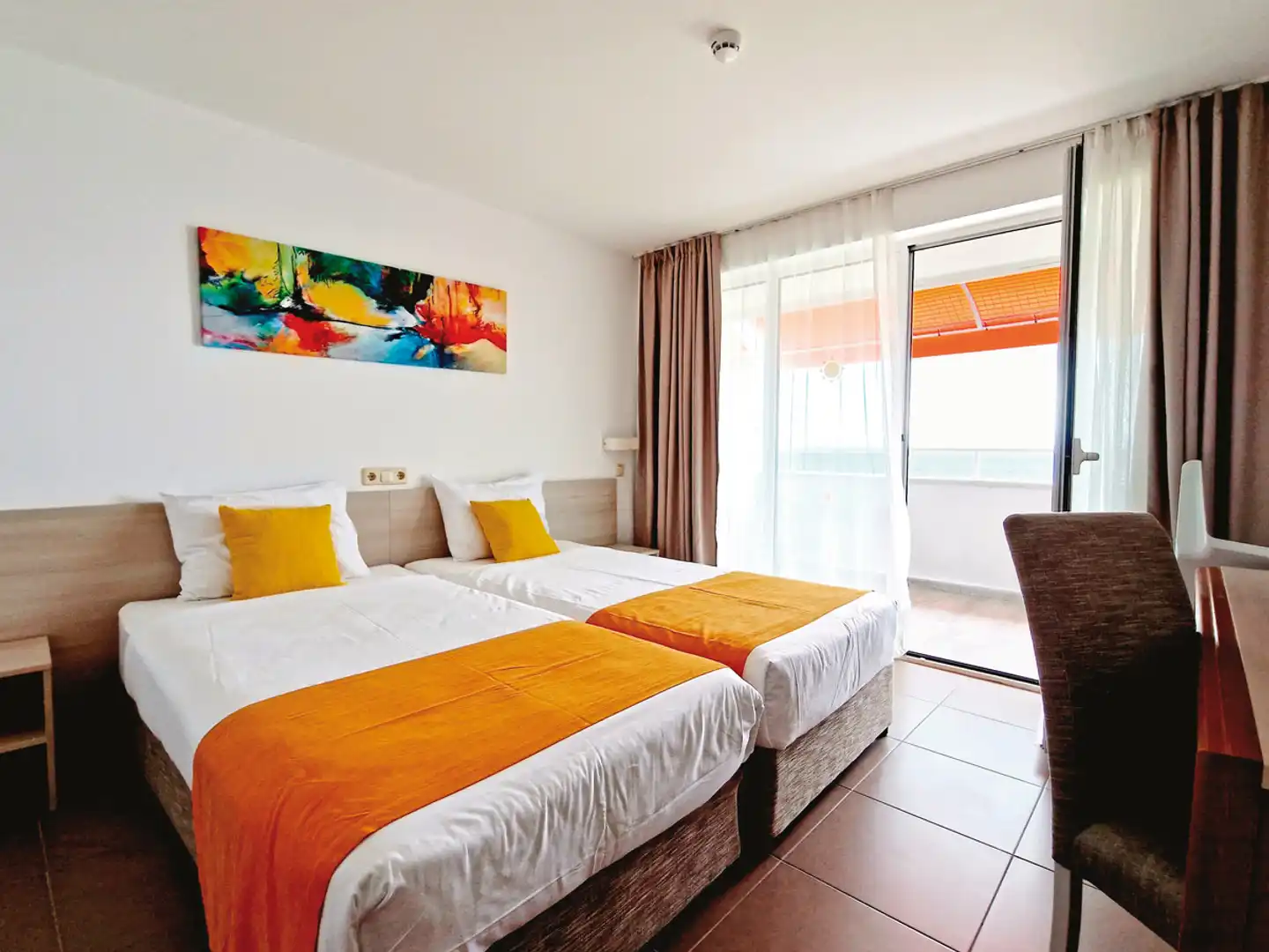 AluaSun Helios Beach Wohnbeispiel