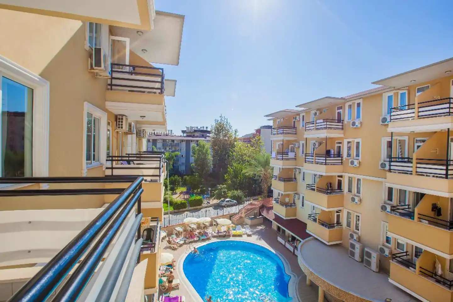 Kleopatra Ada Hotel Pool