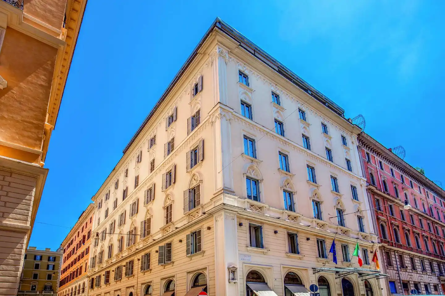 UNAWAY Hotel Empire Roma Aussenansicht
